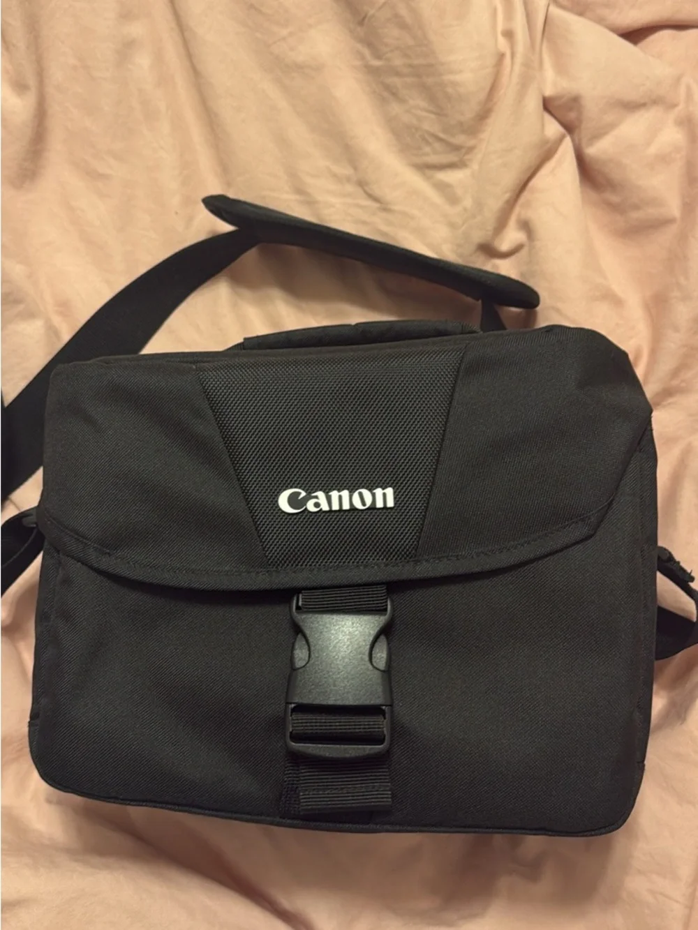 Canon EOS Rebel T7 (Black) DSLR Camera with Battery Charger and Telephoto Lens